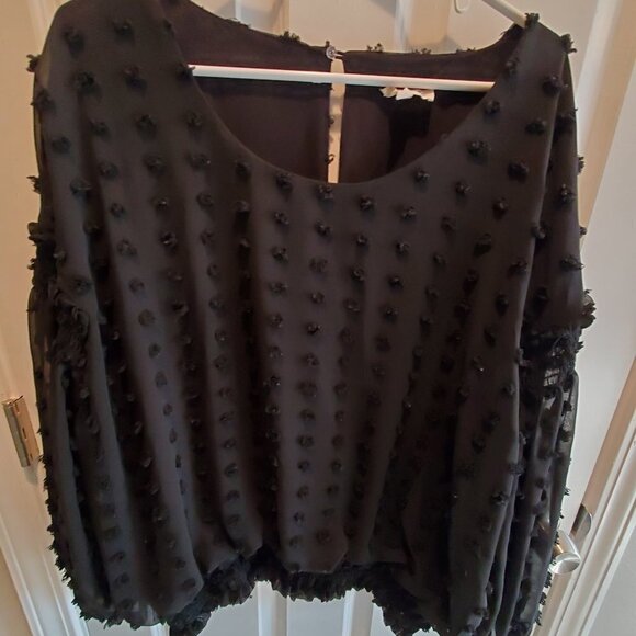 ee some.  Black raise like dots boho shirt. sz 2xl sheer sleeves. - Picture 1 of 7